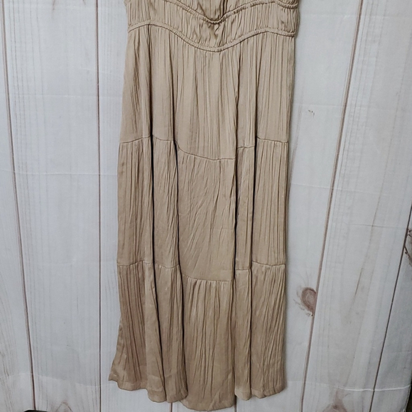 NWT Nude/Tan Tahari Dress Size L - Picture 5 of 10